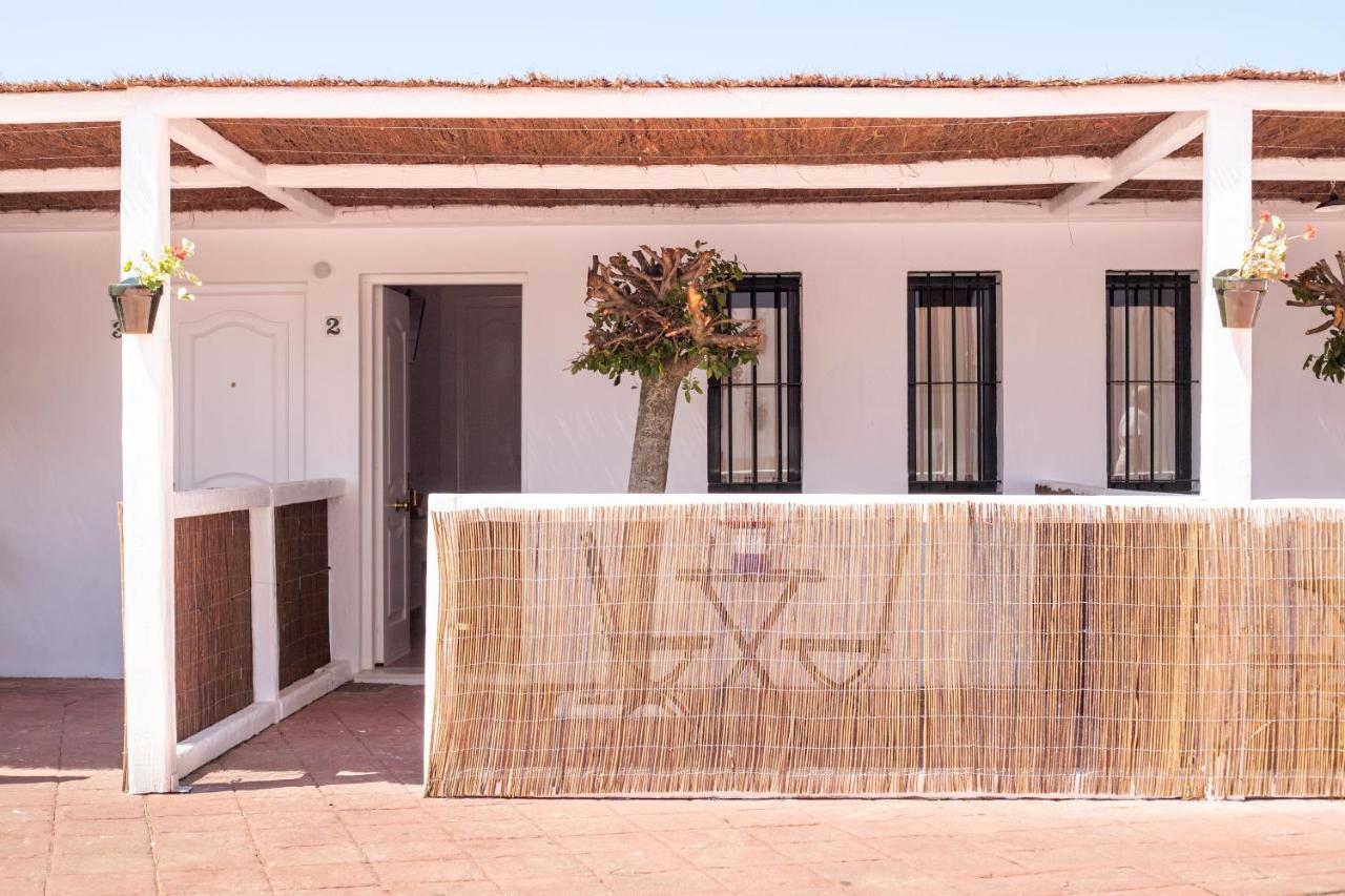 Hotel Marhava Conil De La Frontera Esterno foto